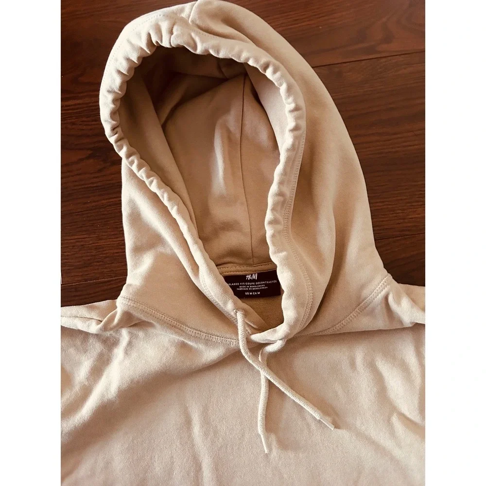H & M Relaxed Fit Hoodie Mens M Medium Beige Tan Pullover Sweatshirt College - Picture 4 of 11